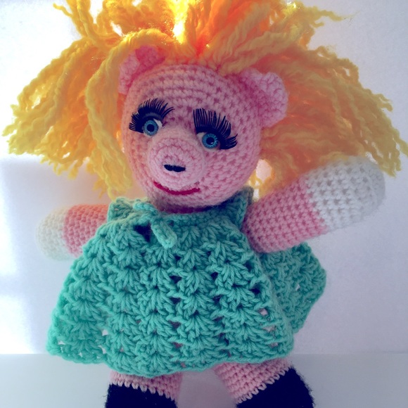 Other - vintage miss piggy crochet